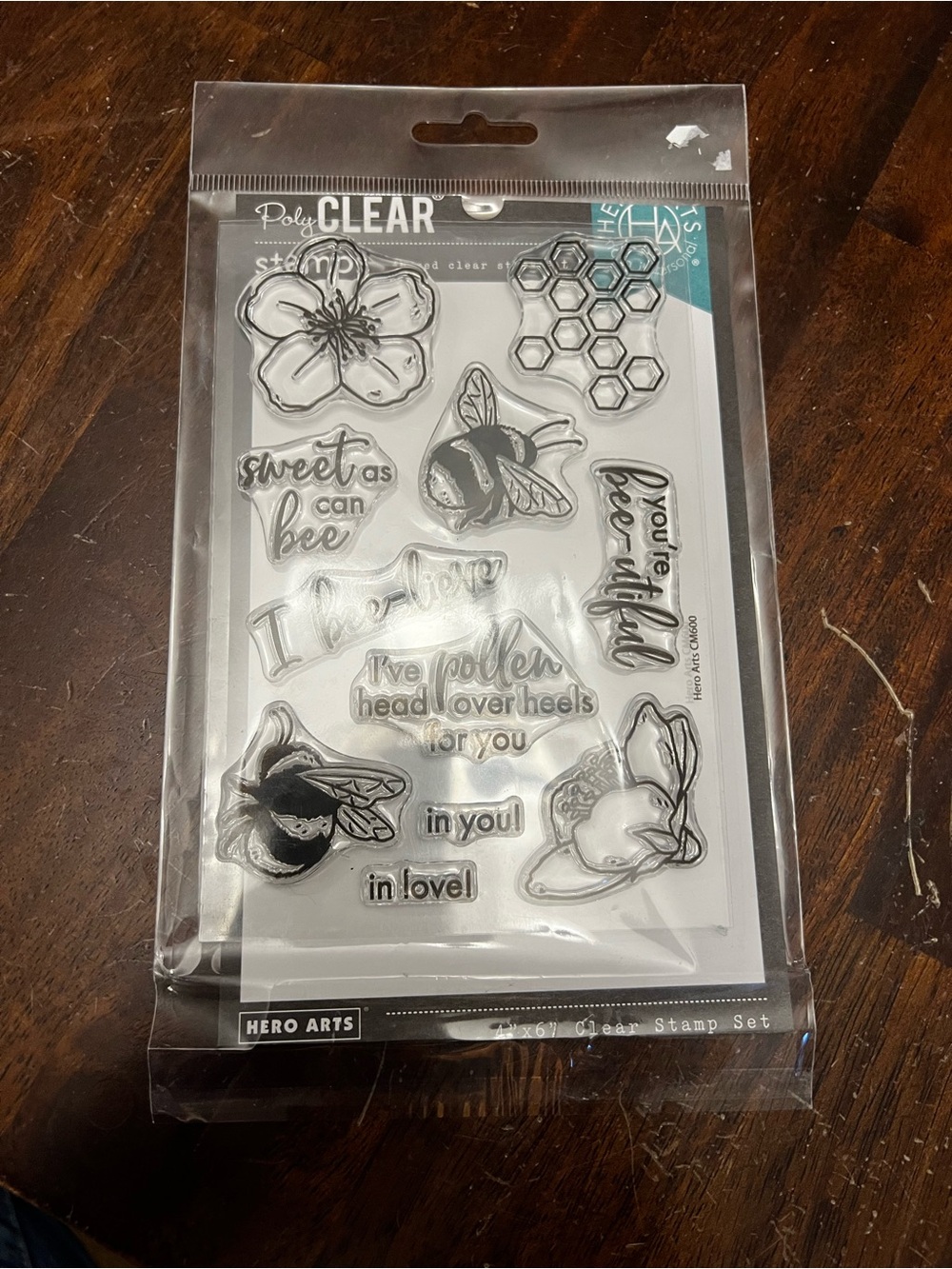 Hero Arts New Clear Stamp Set - Bee & Floral Designs (Black/Clear)